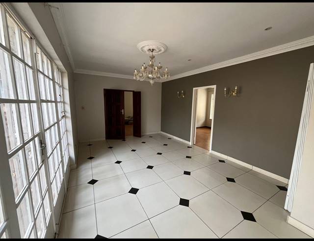 4 bed property to rent in GLENVISTA